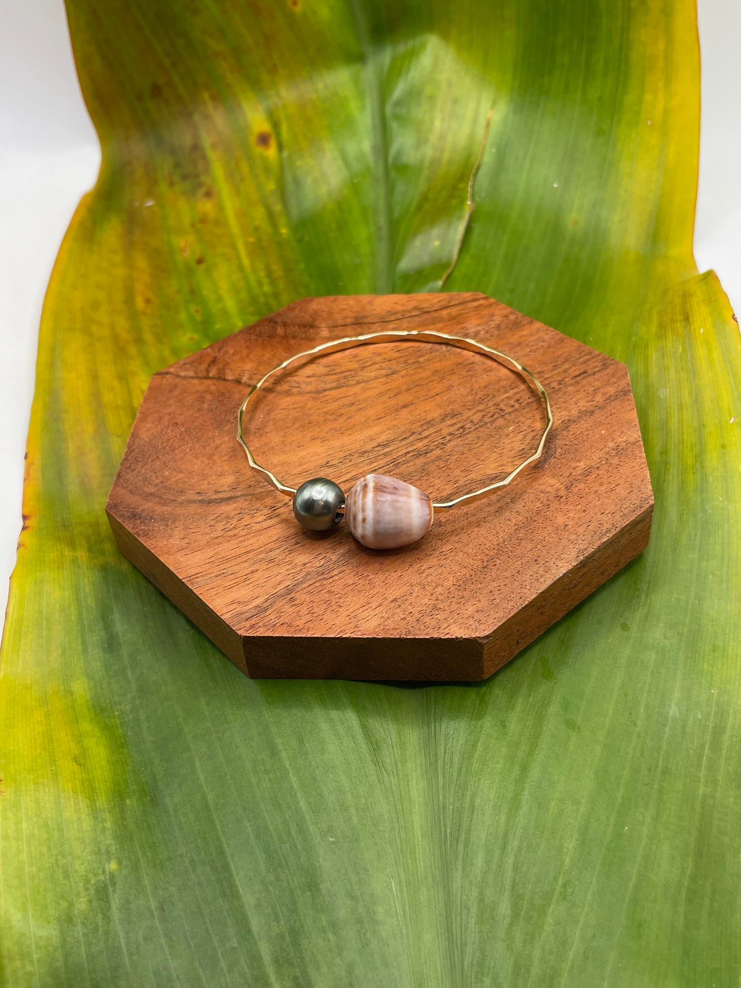 7.5" Brown Cone Bangle Gold Filled