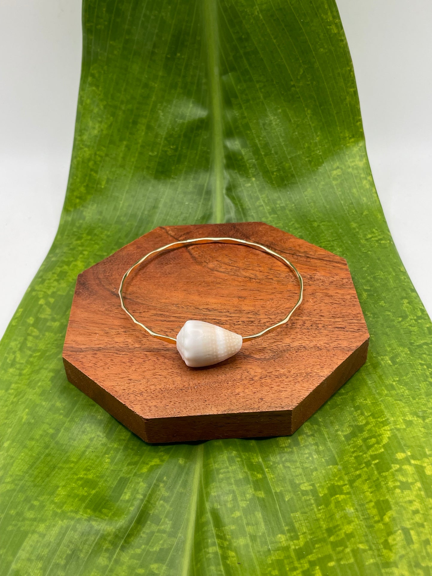 Fiji Bangles Size 8"
