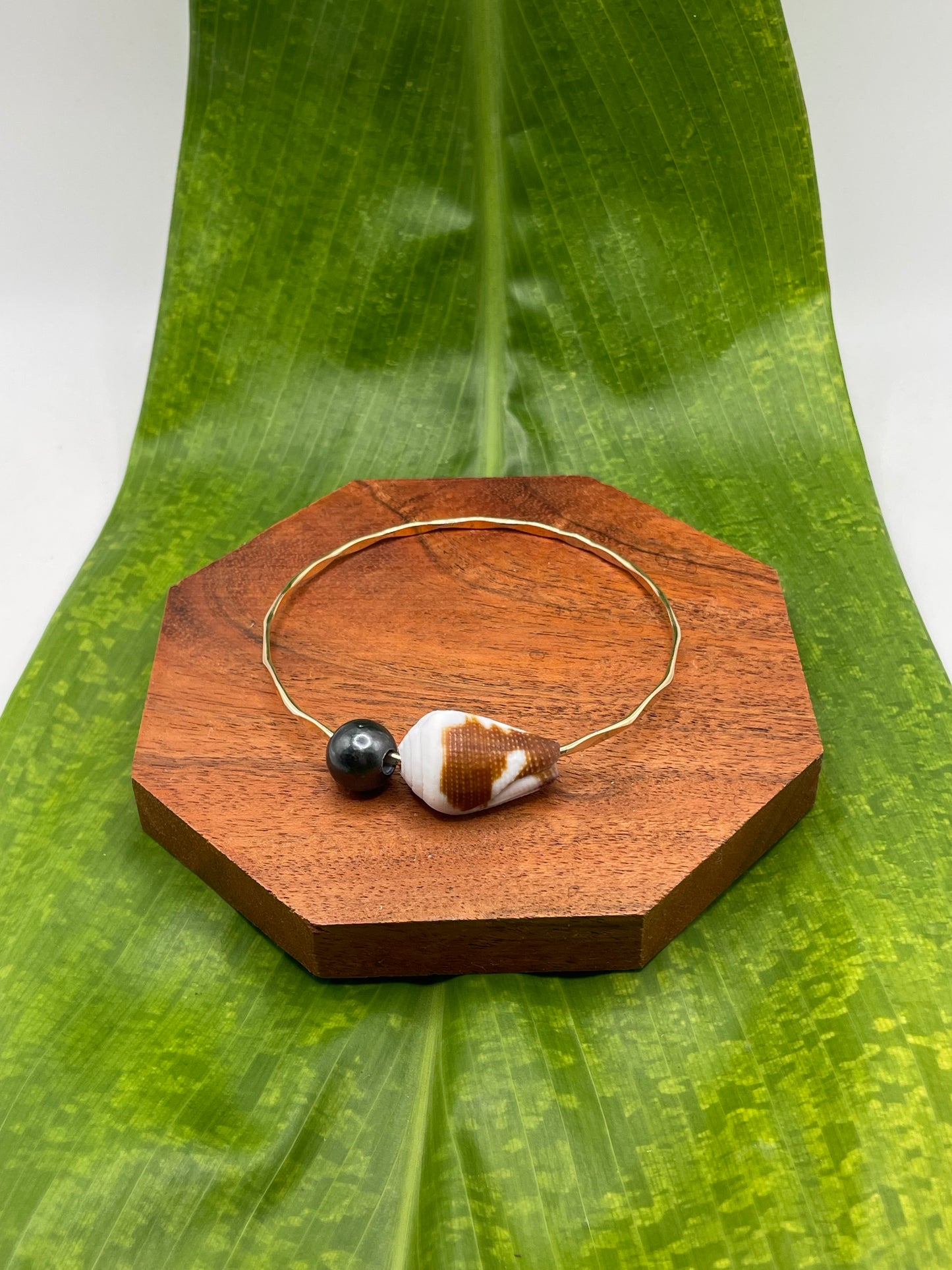 Fiji Bangles Size 8"