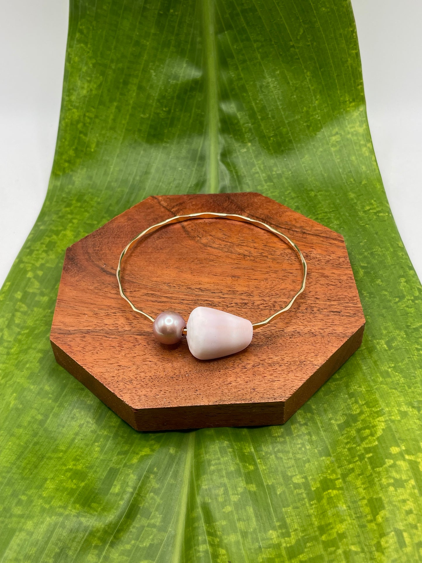 Fiji Bangles Size 8"
