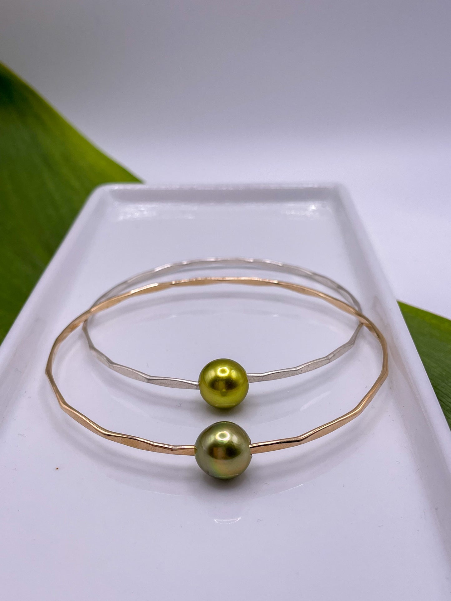 Pistachio Tahitian Pearl Bangle