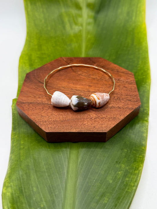 7.5" Trio Cone Shell Bangle Gold Filled