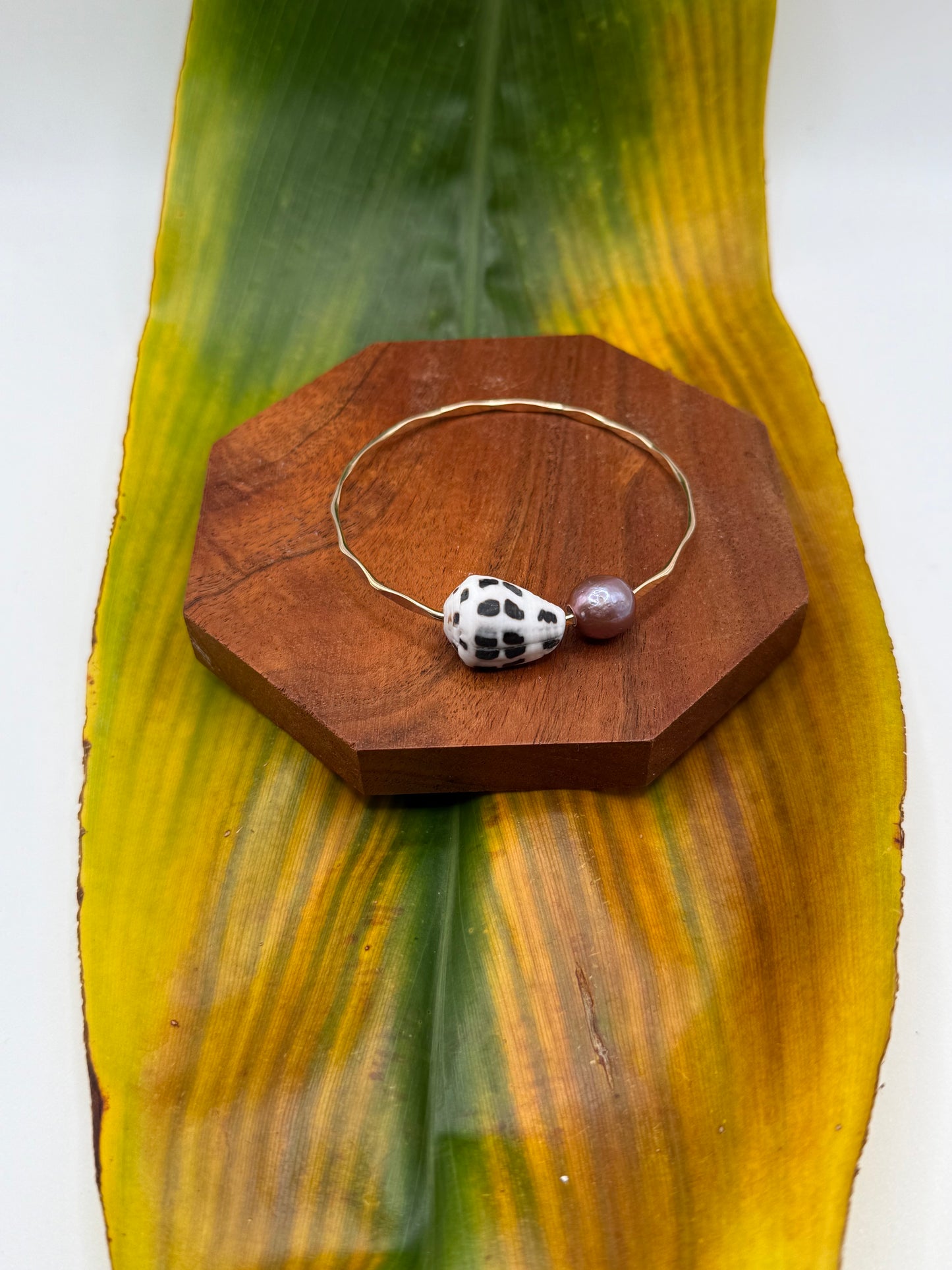 Tahitian Bangle Size 7.5" Gold Filled