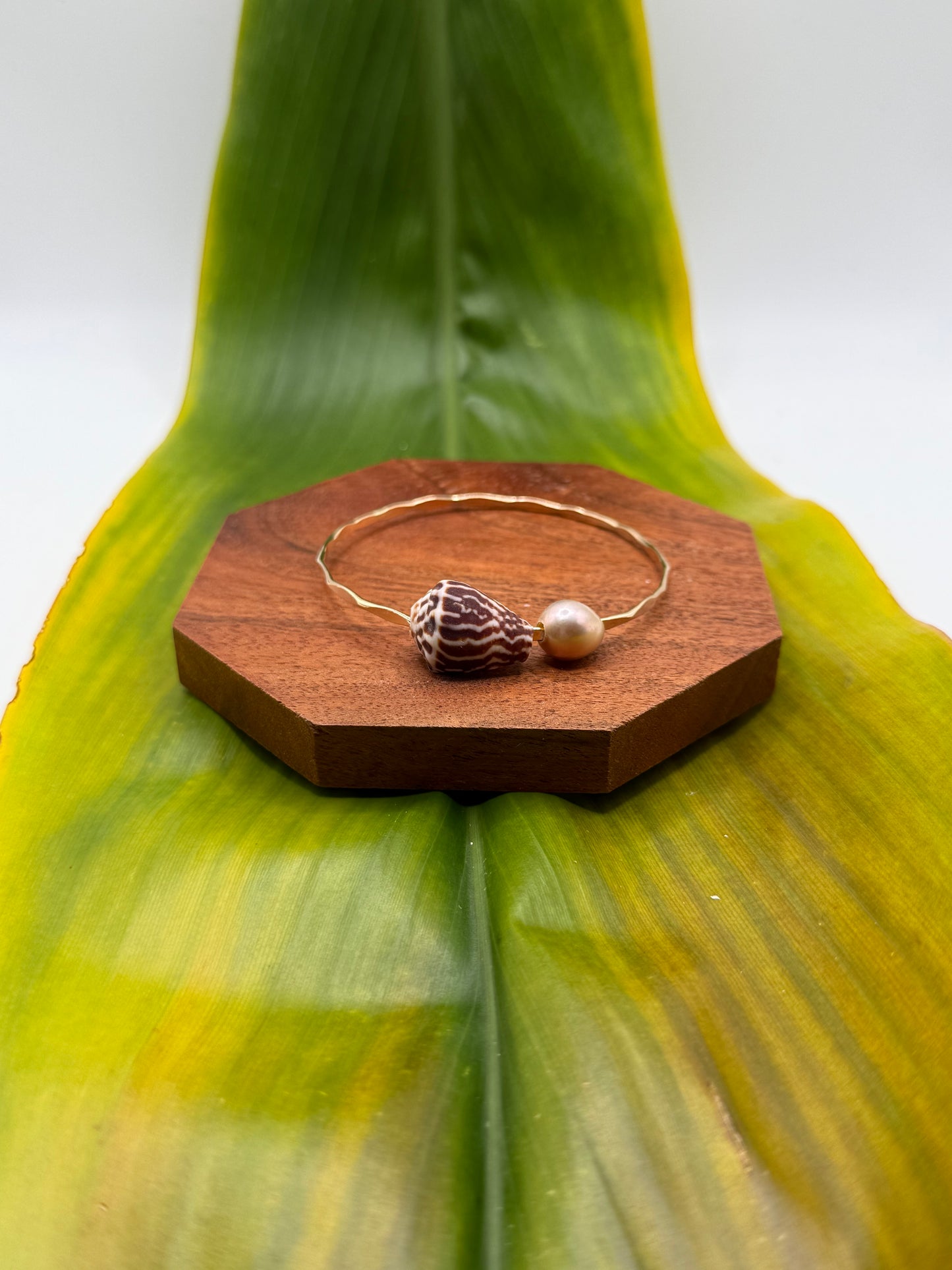 Tahitian Bangle Size 7.5" Gold Filled