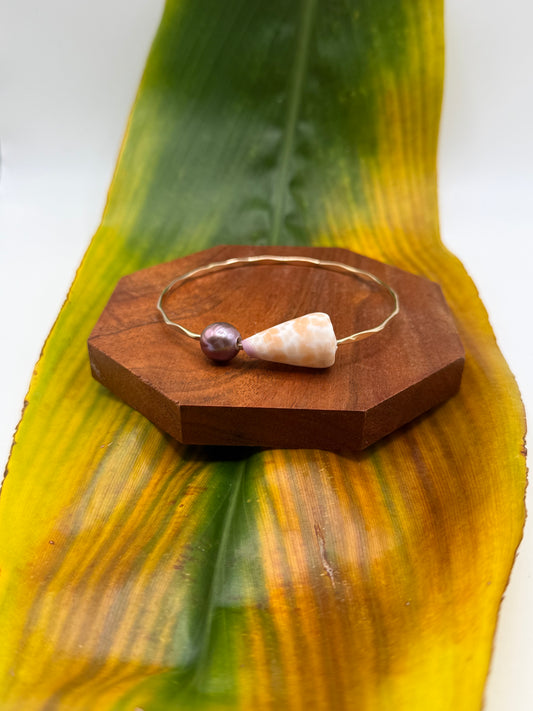 Fiji Bangle Size 8.5" Gold Filled