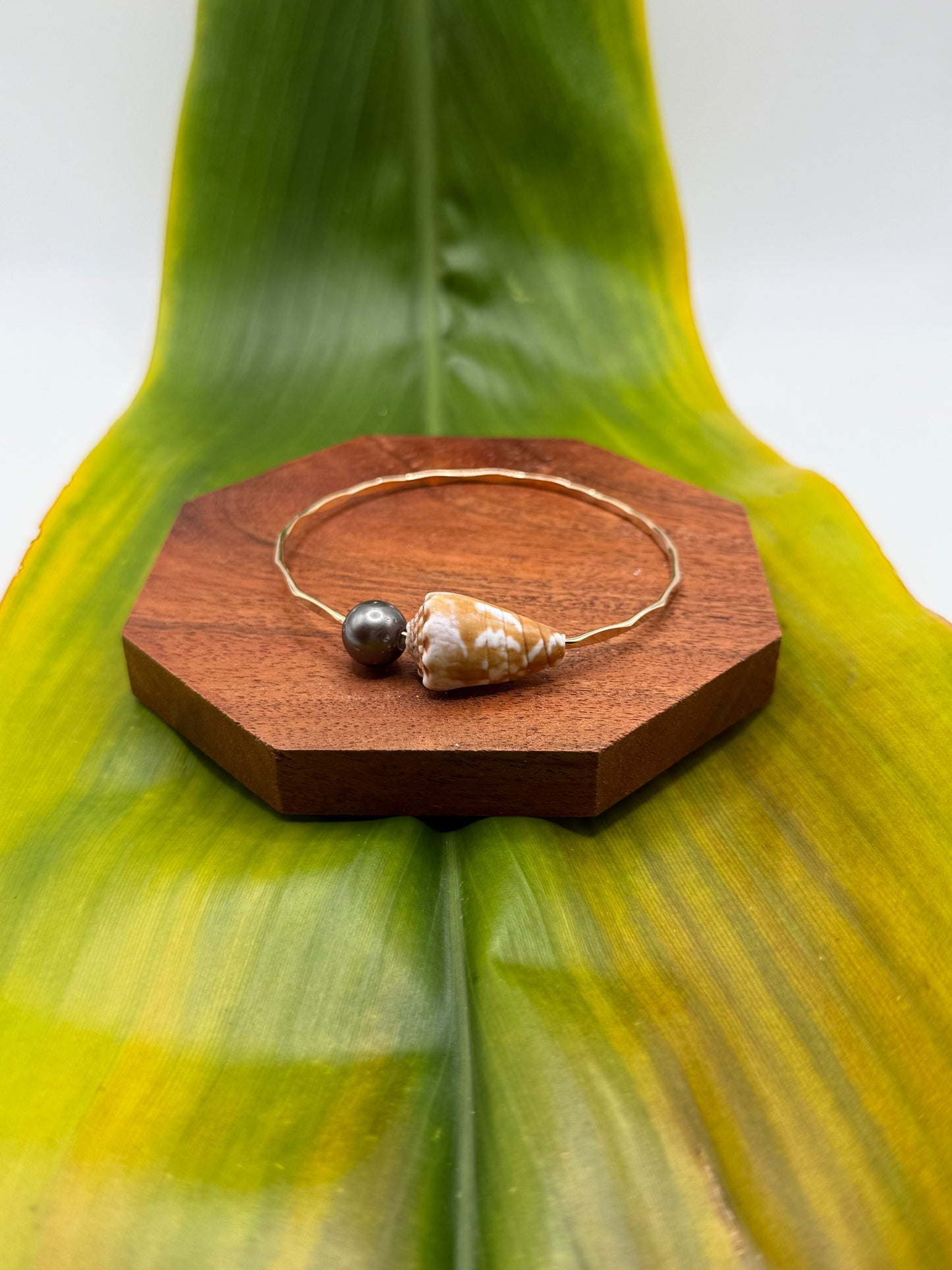 Tahitian Bangle Size 8" Gold Filled