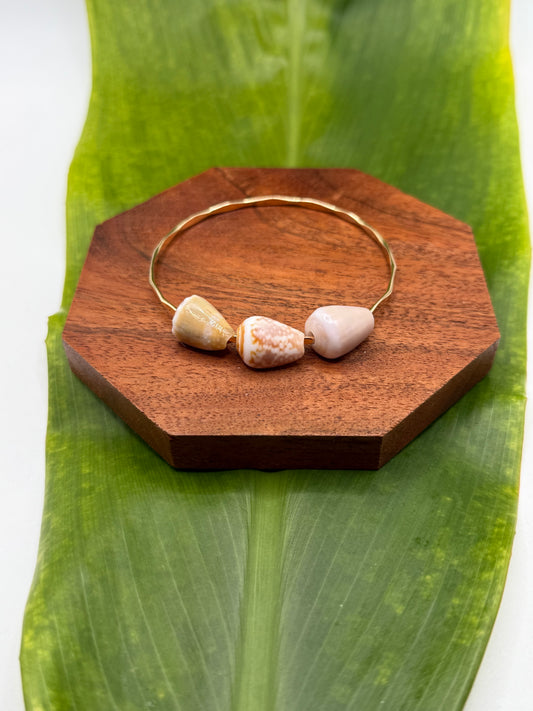 7.5" Trio Cone Shell Bangle Gold Filled