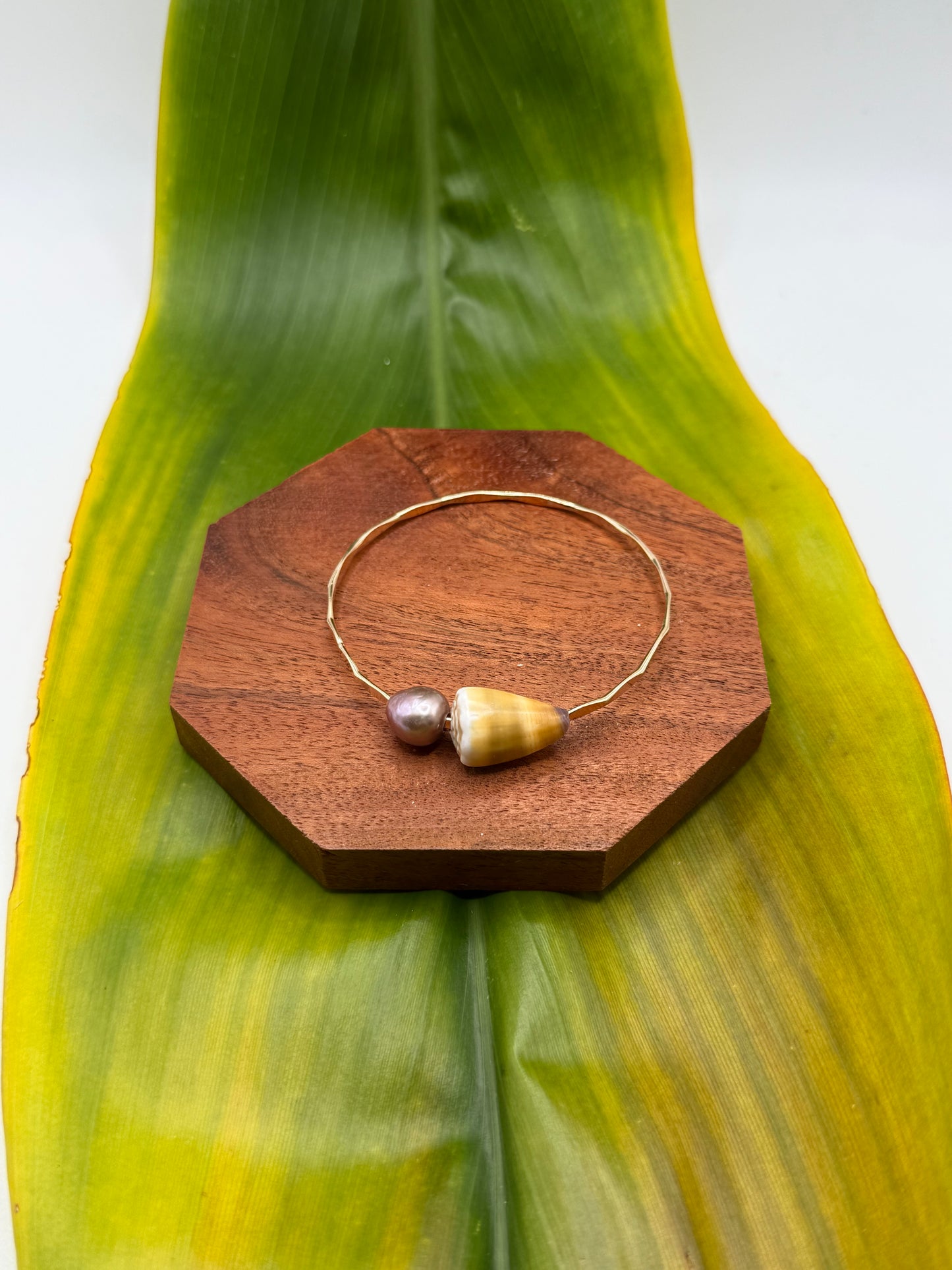 Tahitian Bangle Size 7.5" Gold Filled