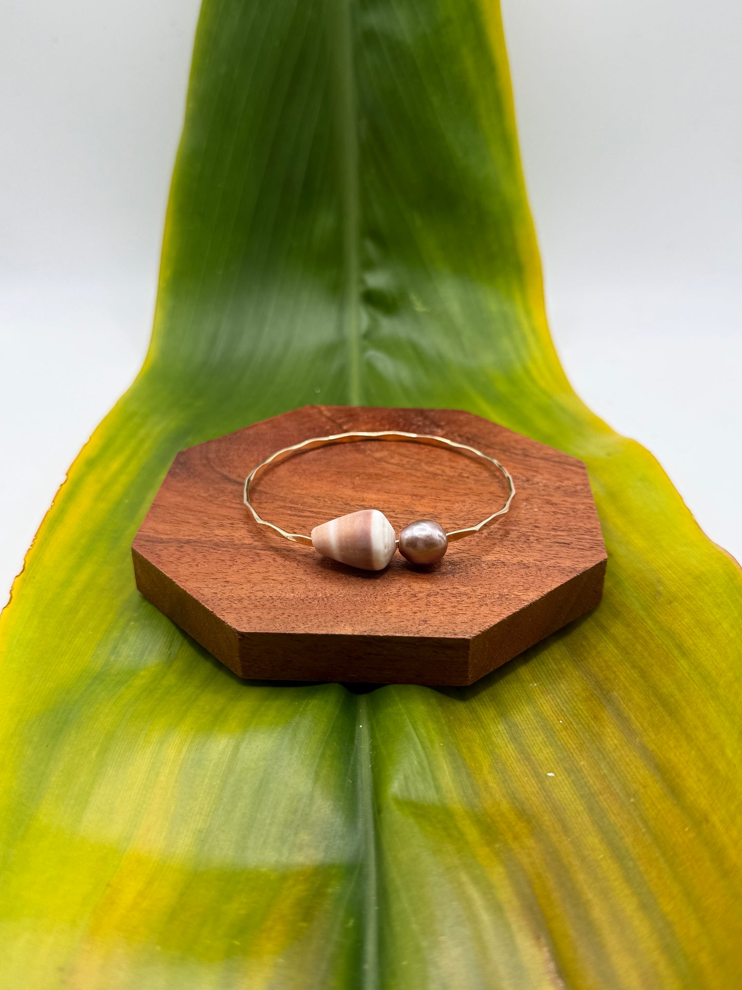 Tahitian Bangle Size 7.5" Gold Filled