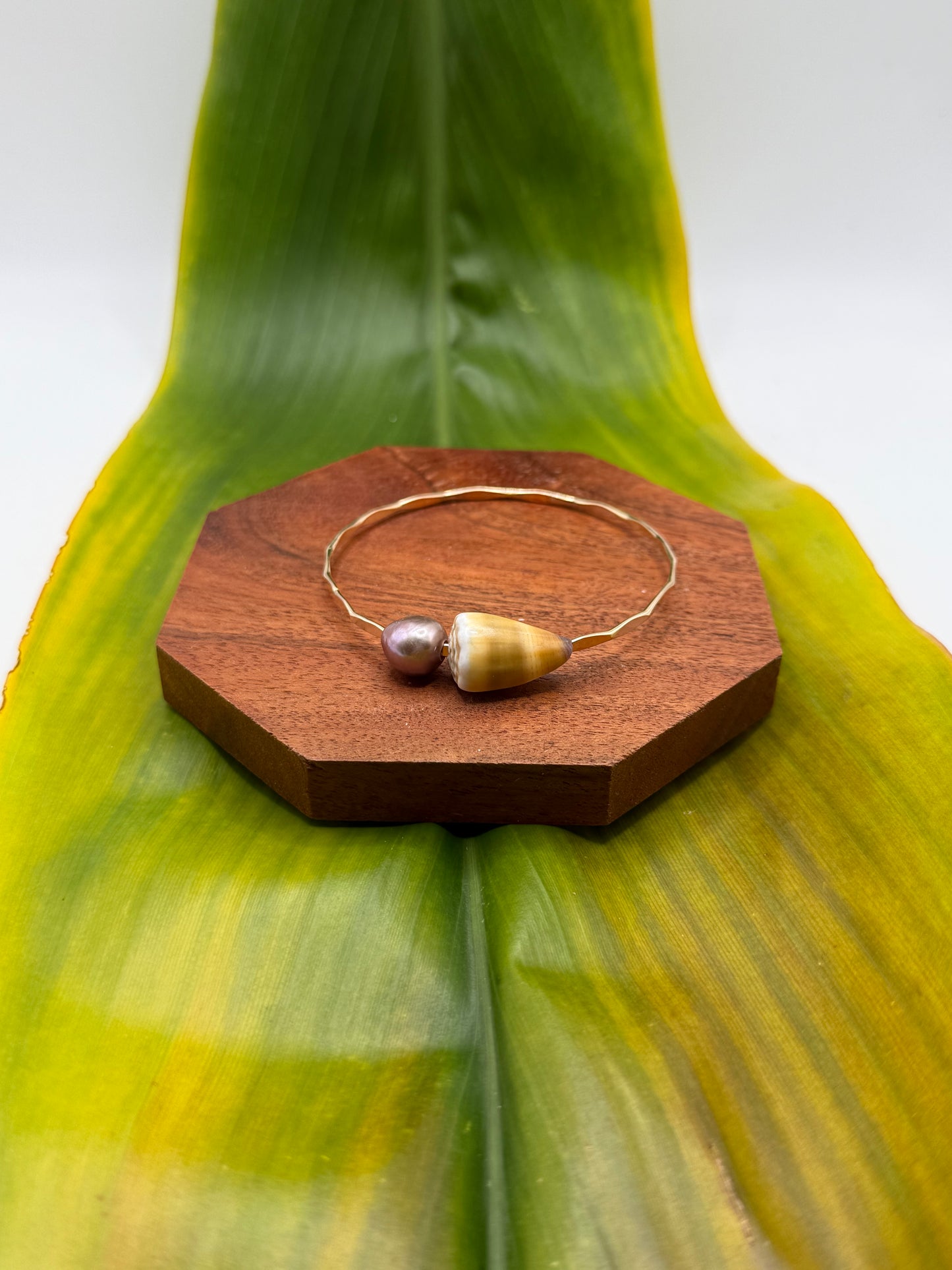 Tahitian Bangle Size 7.5" Gold Filled