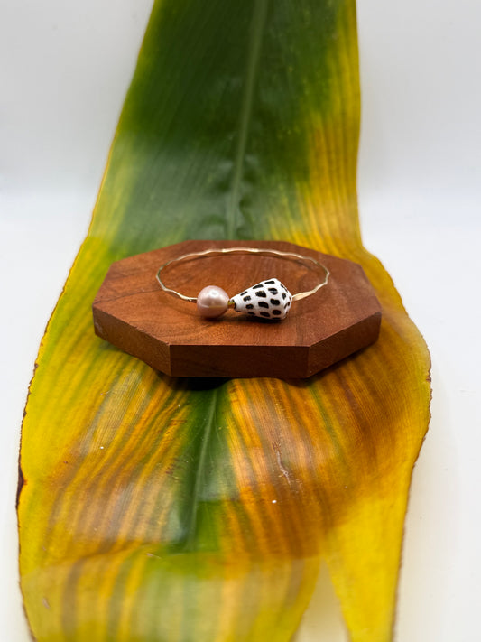 Tahitian Bangle Size 8" Gold Filled