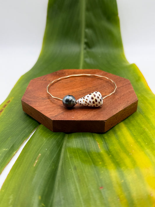 Tahitian Bangle Size 8" Gold Filled