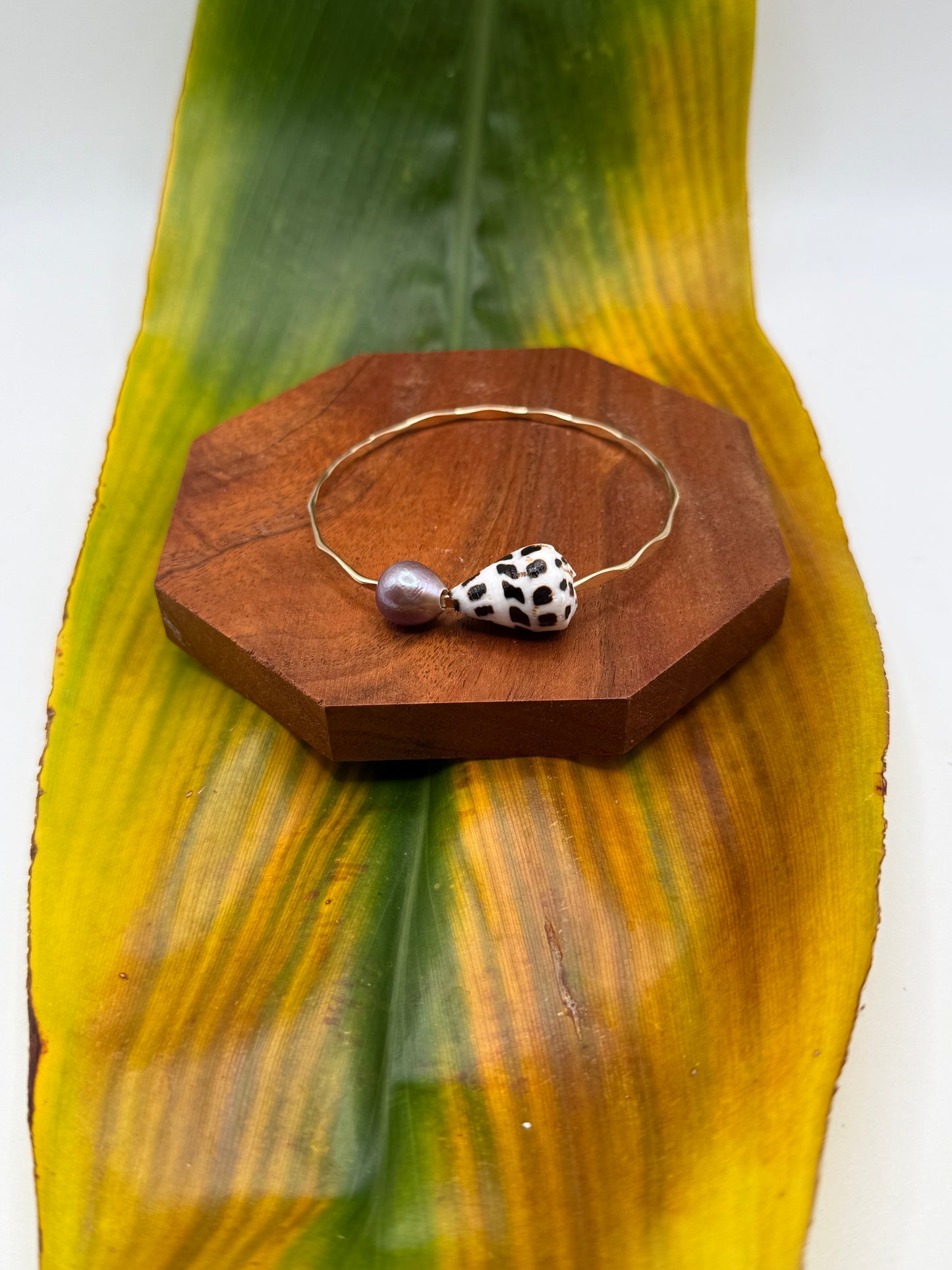 Tahitian Bangle Size 7.5" Gold Filled