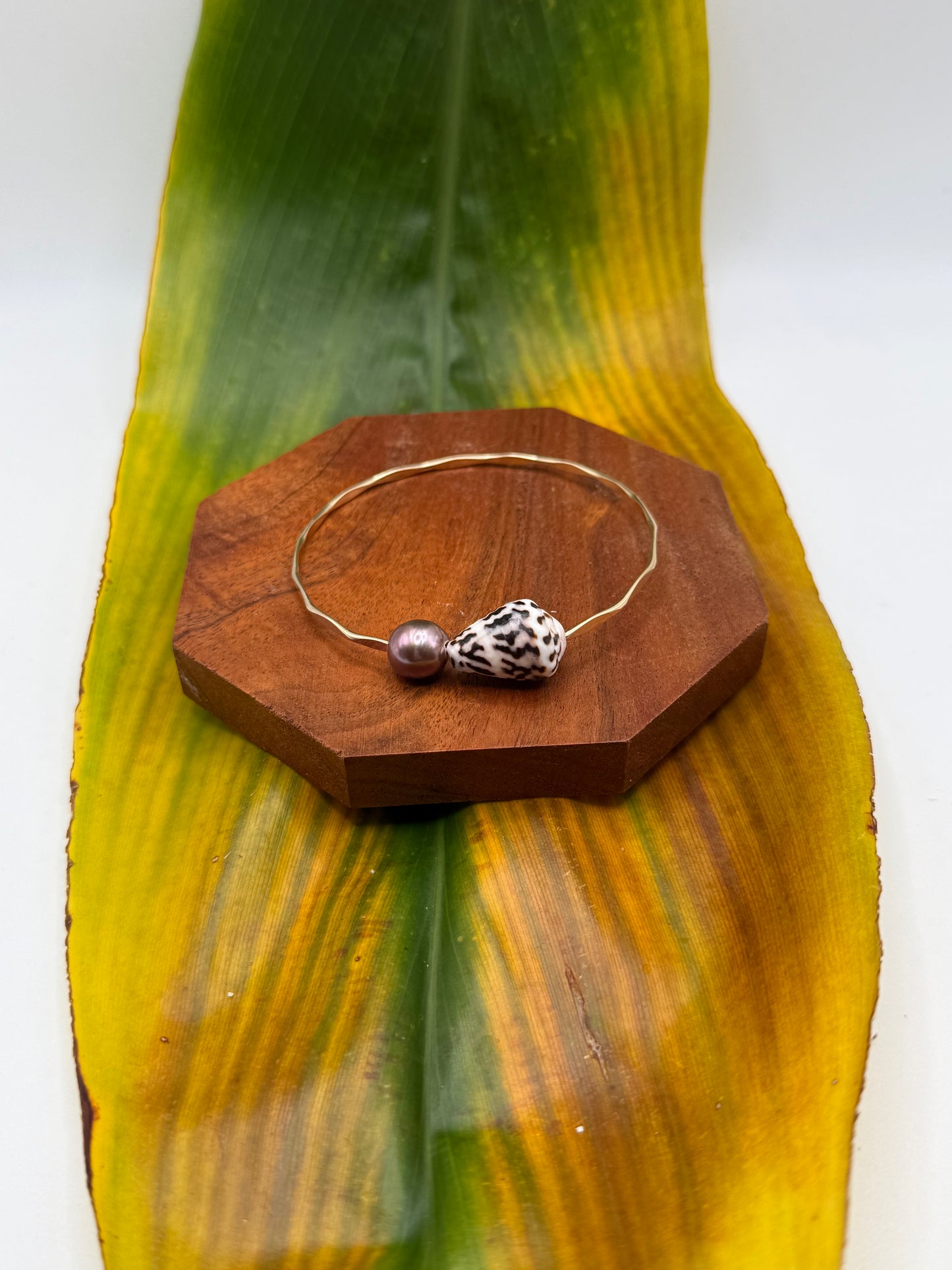 Tahitian Bangle Size 8" Gold Filled