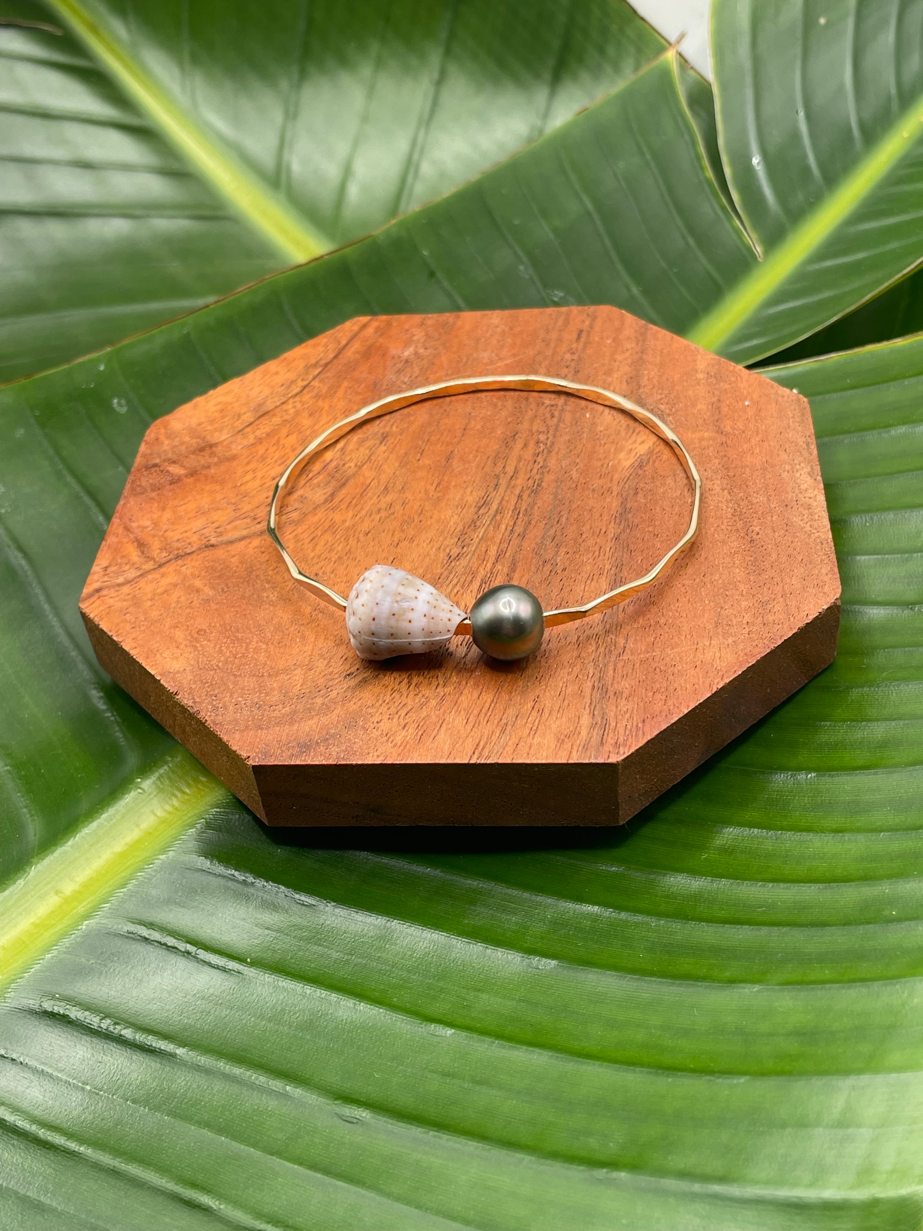 3D Kuiki (Quilt) Bar Necklace