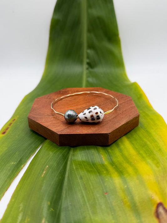 Tahitian Bangle Size 8" Gold Filled