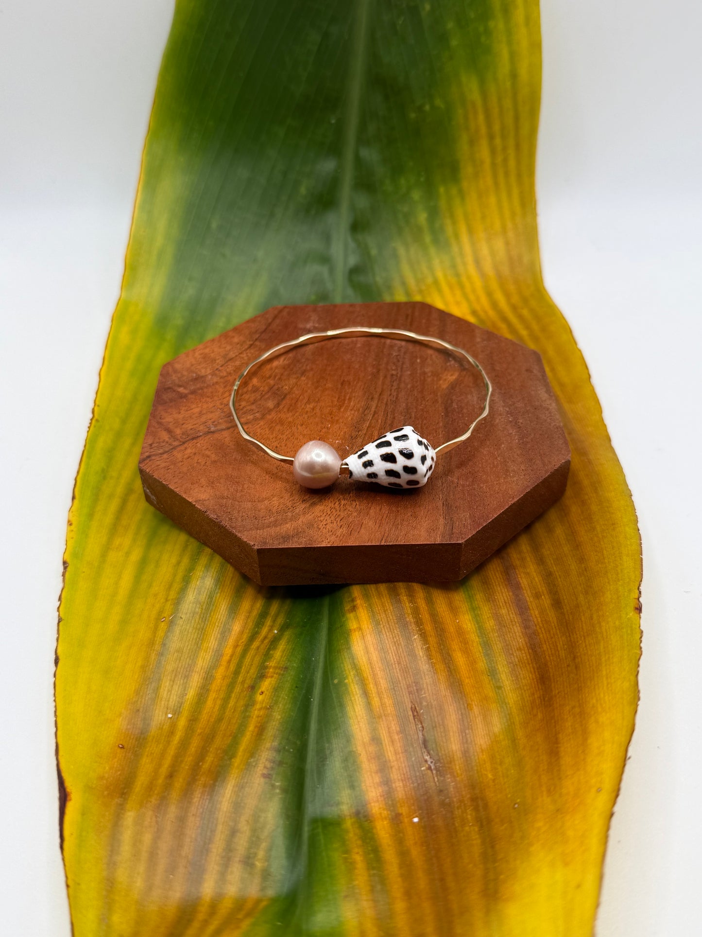 Tahitian Bangle Size 8" Gold Filled