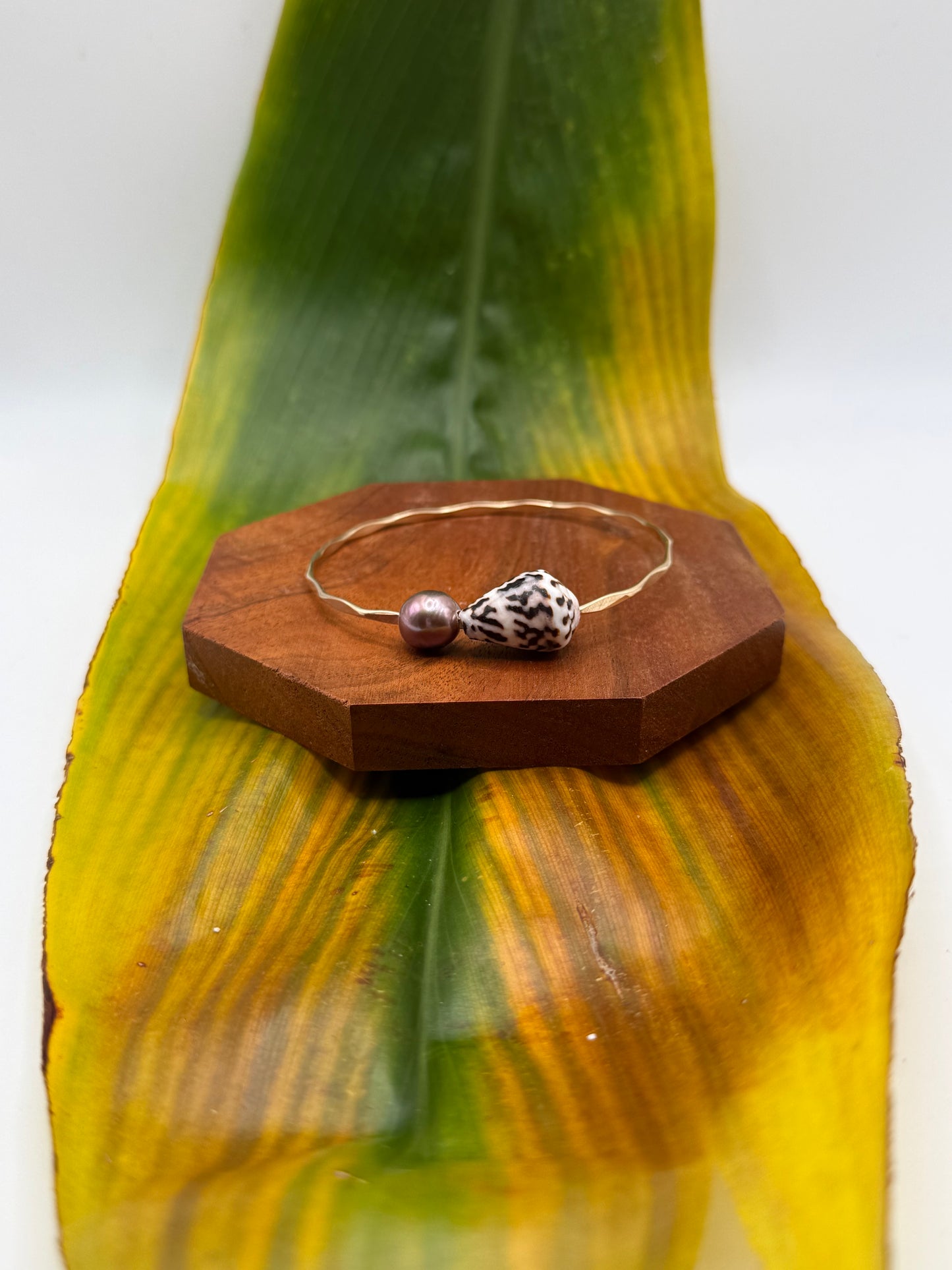 Tahitian Bangle Size 8" Gold Filled