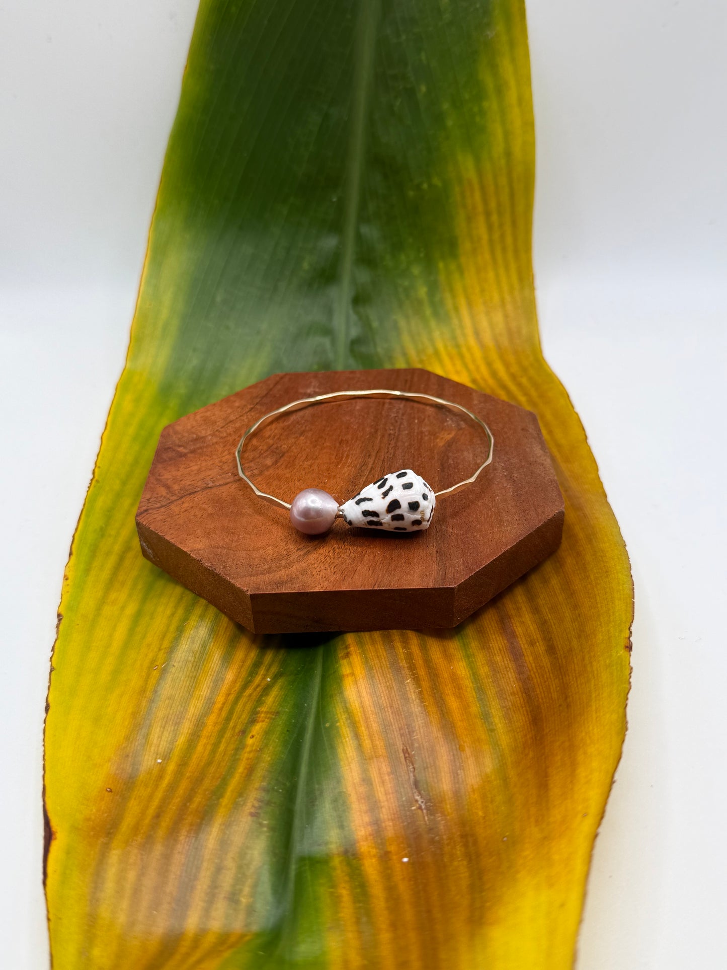 Tahitian Bangle Size 8" Gold Filled