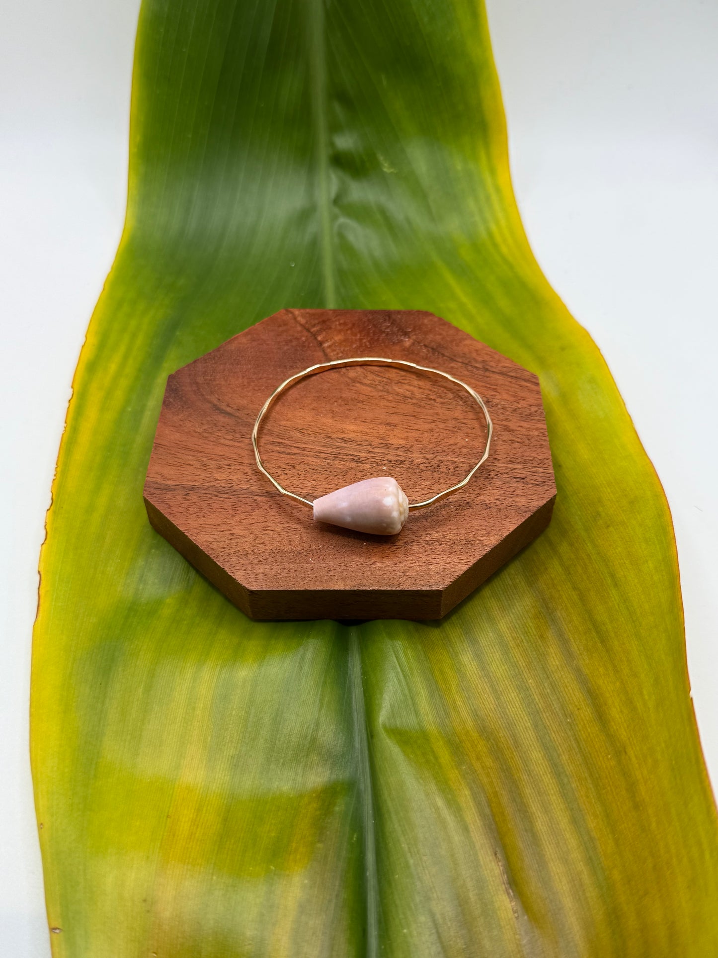 Tahitian Bangle Size 7.5" Gold Filled