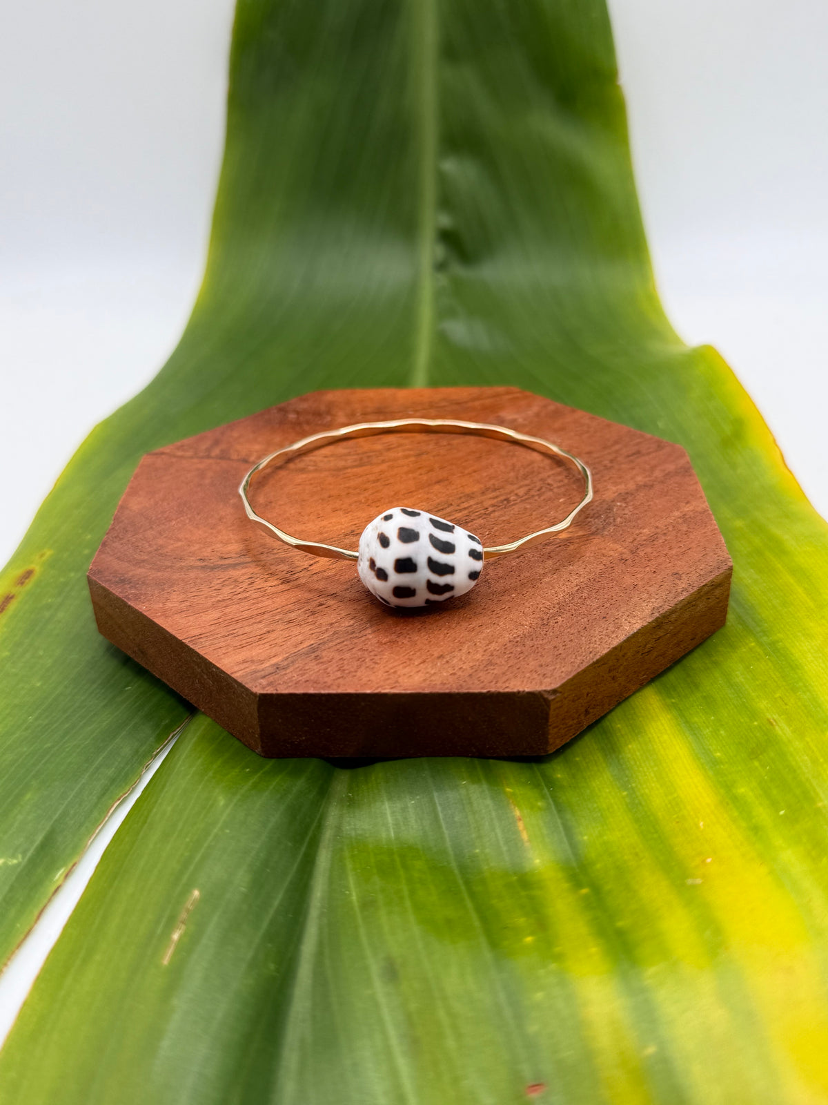 Tahitian Bangle Size 7.5" Gold Filled