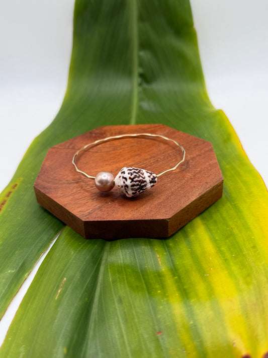 Tahitian Bangle Size 8" Gold Filled