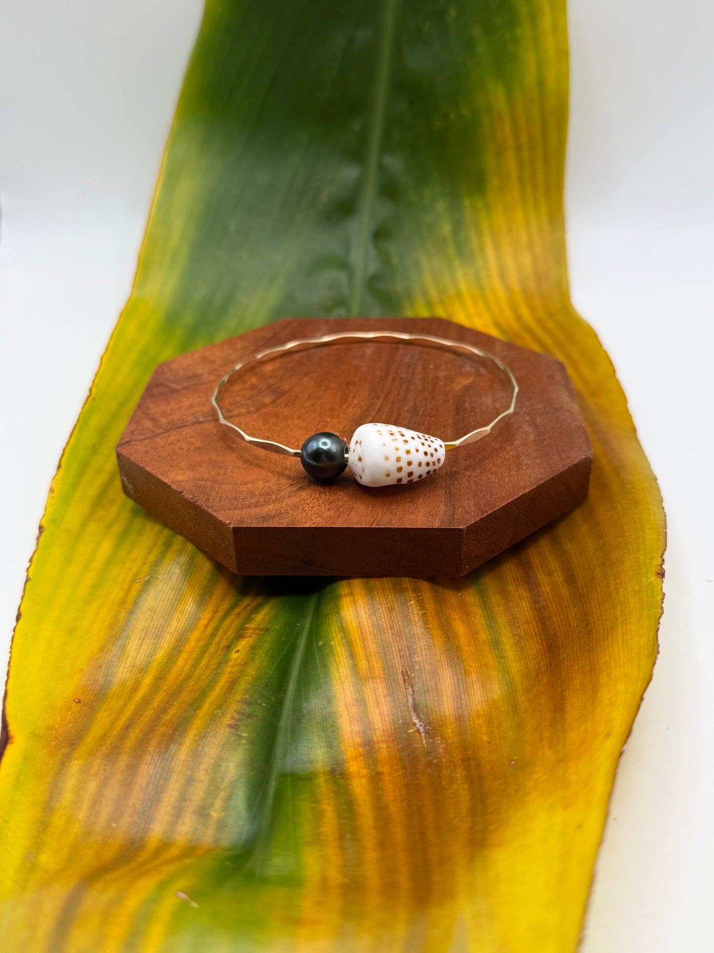 Fiji Bangle Size 8.5" Gold Filled