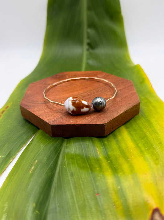 Tahitian Bangle Size 8" Gold Filled