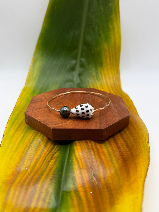 Tahitian Bangle Size 8" Gold Filled