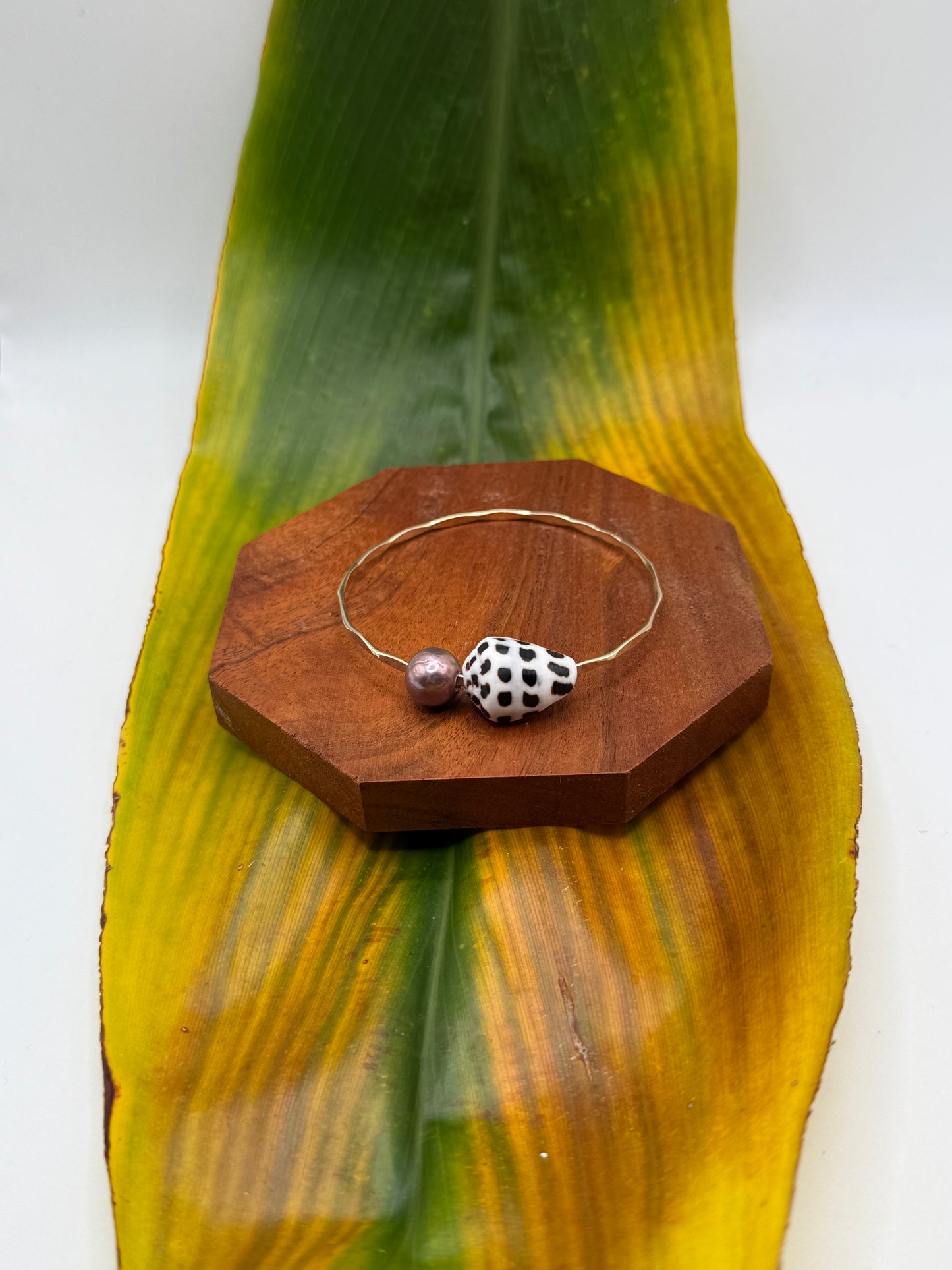 Tahitian Bangle Size 7.5" Gold Filled