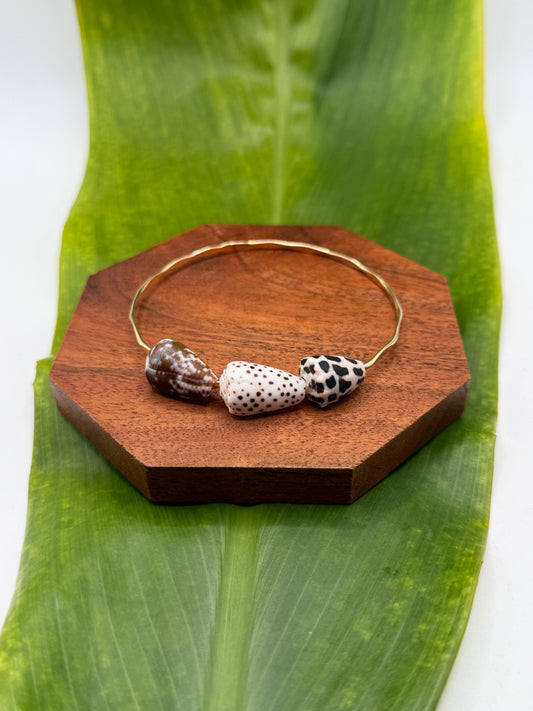 8.5" Trio Cone Shell Bangle Gold Filled