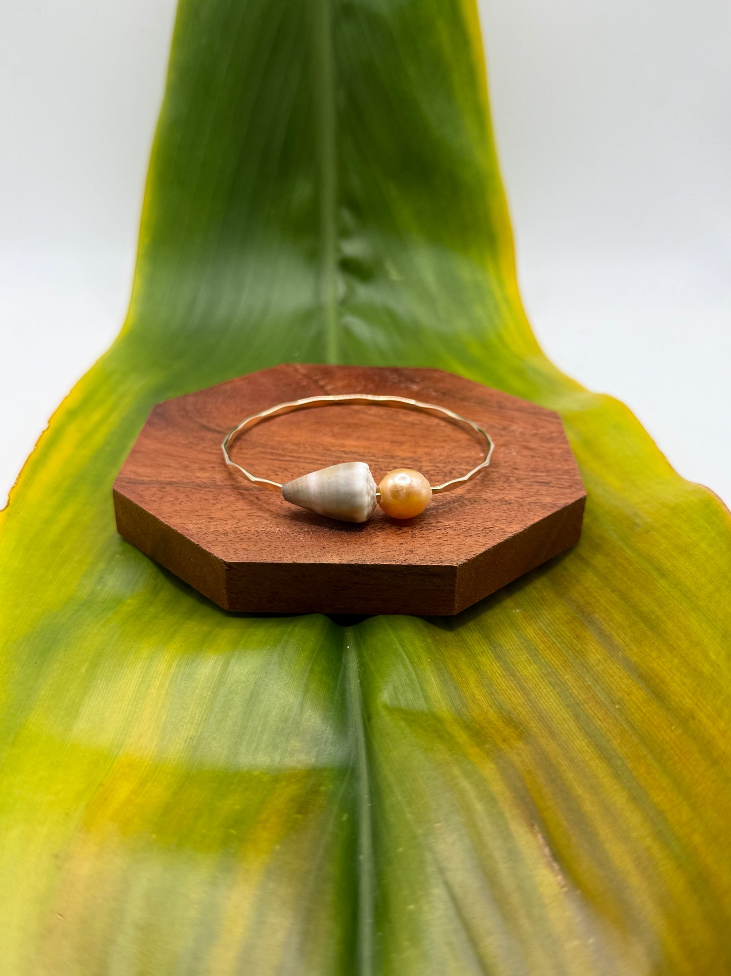 Tahitian Bangle Size 7.5" Gold Filled