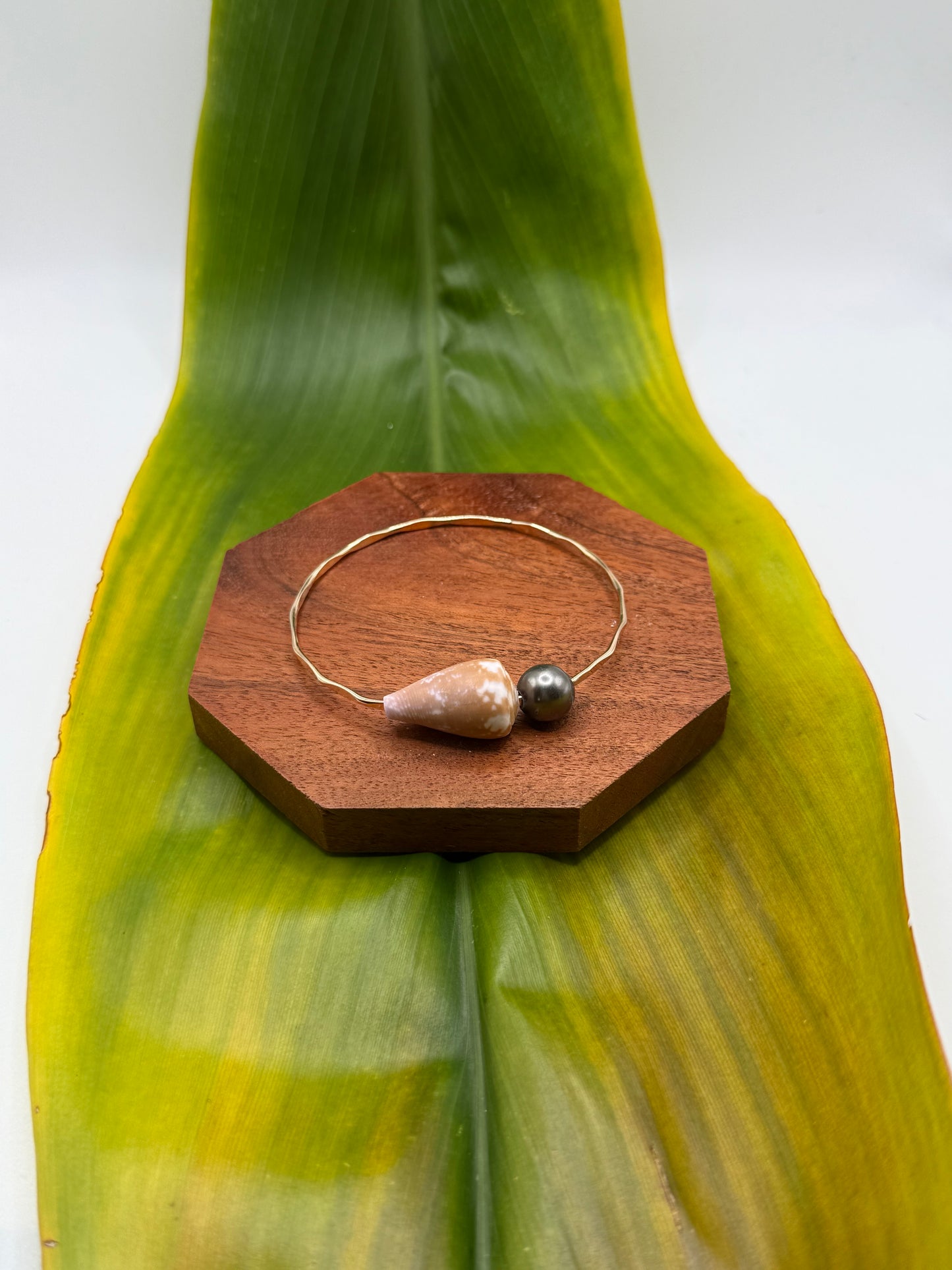 Tahitian Bangle Size 8" Gold Filled