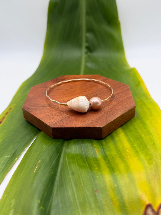 Tahitian Bangle Size 8" Gold Filled