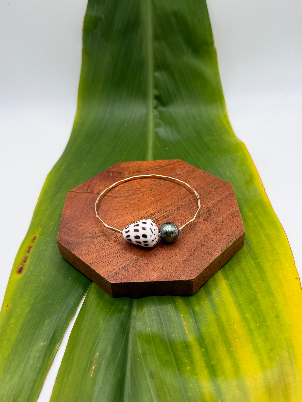 Tahitian Bangle Size 7.5" Gold Filled