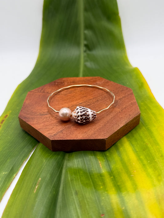 Tahitian Bangle Size 7.5" Gold Filled