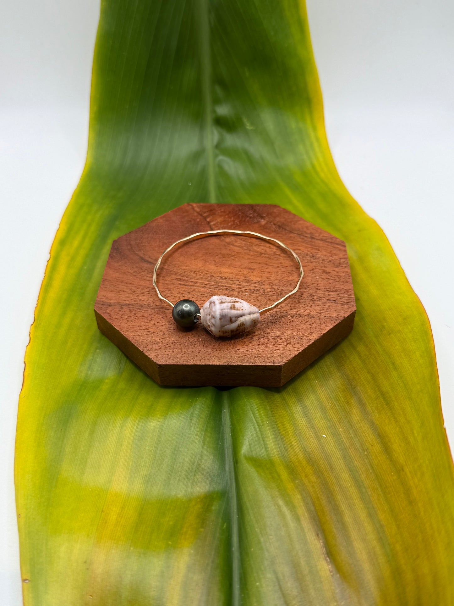 Tahitian Bangle Size 7.5" Gold Filled