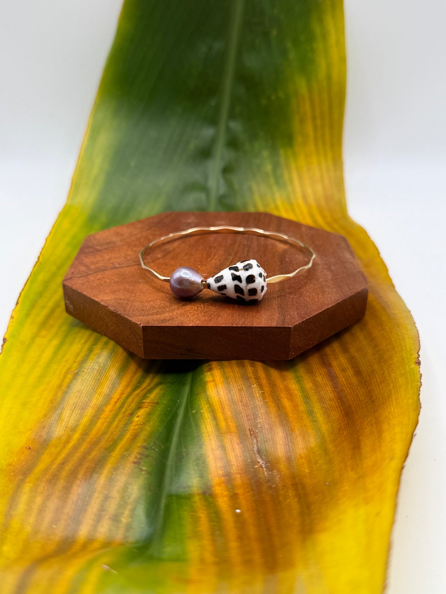 Tahitian Bangle Size 7.5" Gold Filled