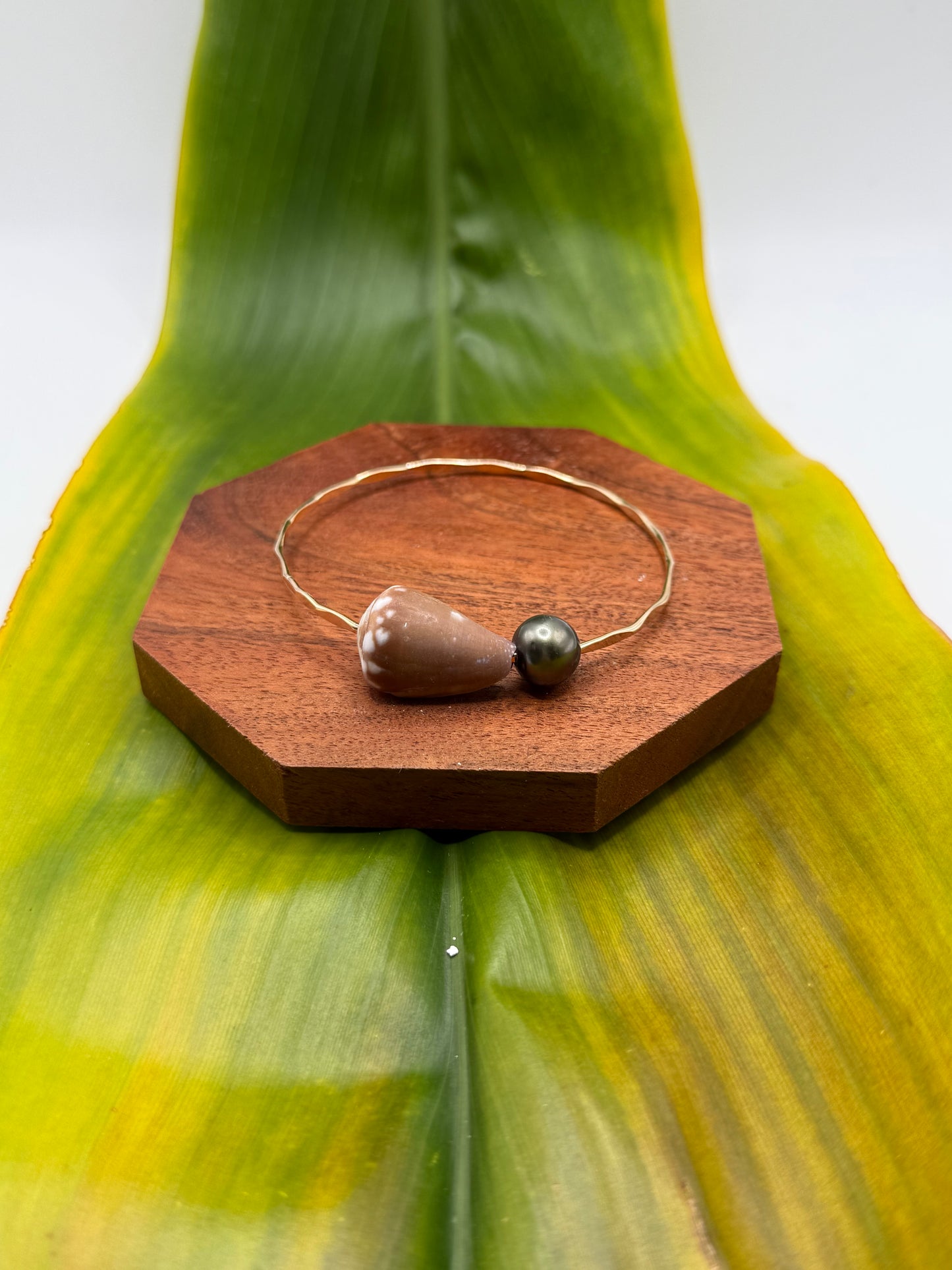 Tahitian Bangle Size 8" Gold Filled