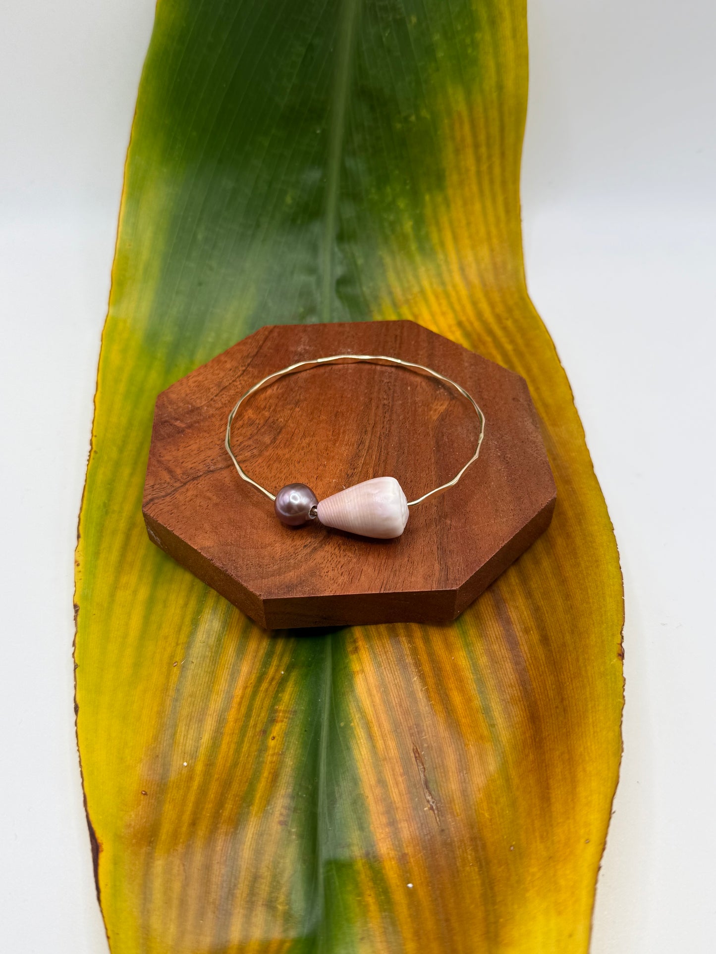 Fiji Bangle Size 8" Gold Filled