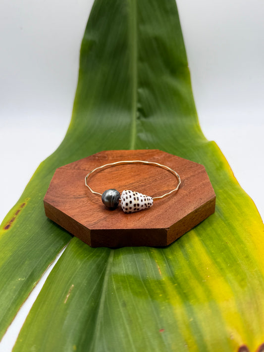 Tahitian Bangle Size 7.5" Gold Filled
