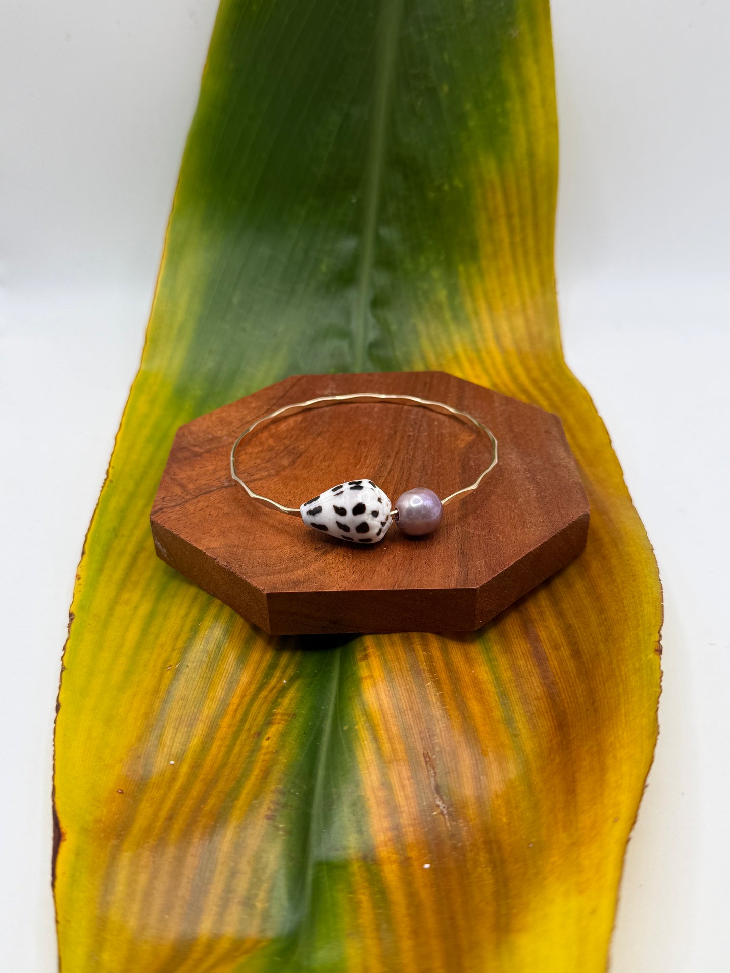 Tahitian Bangle Size 8" Gold Filled