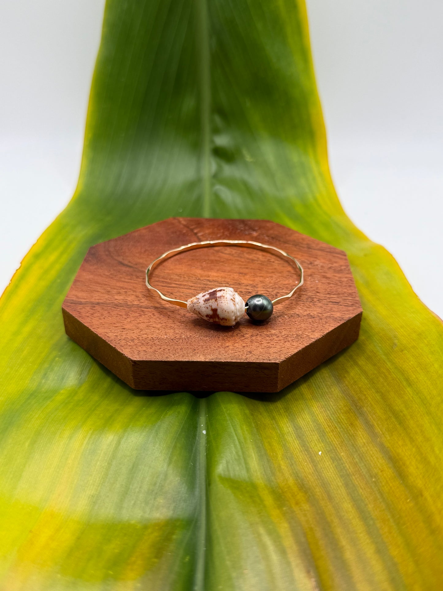 Tahitian Bangle Size 7" Gold Filled