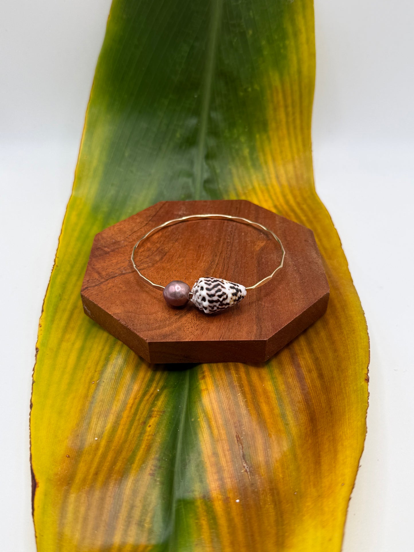 Tahitian Bangle Size 8" Gold Filled