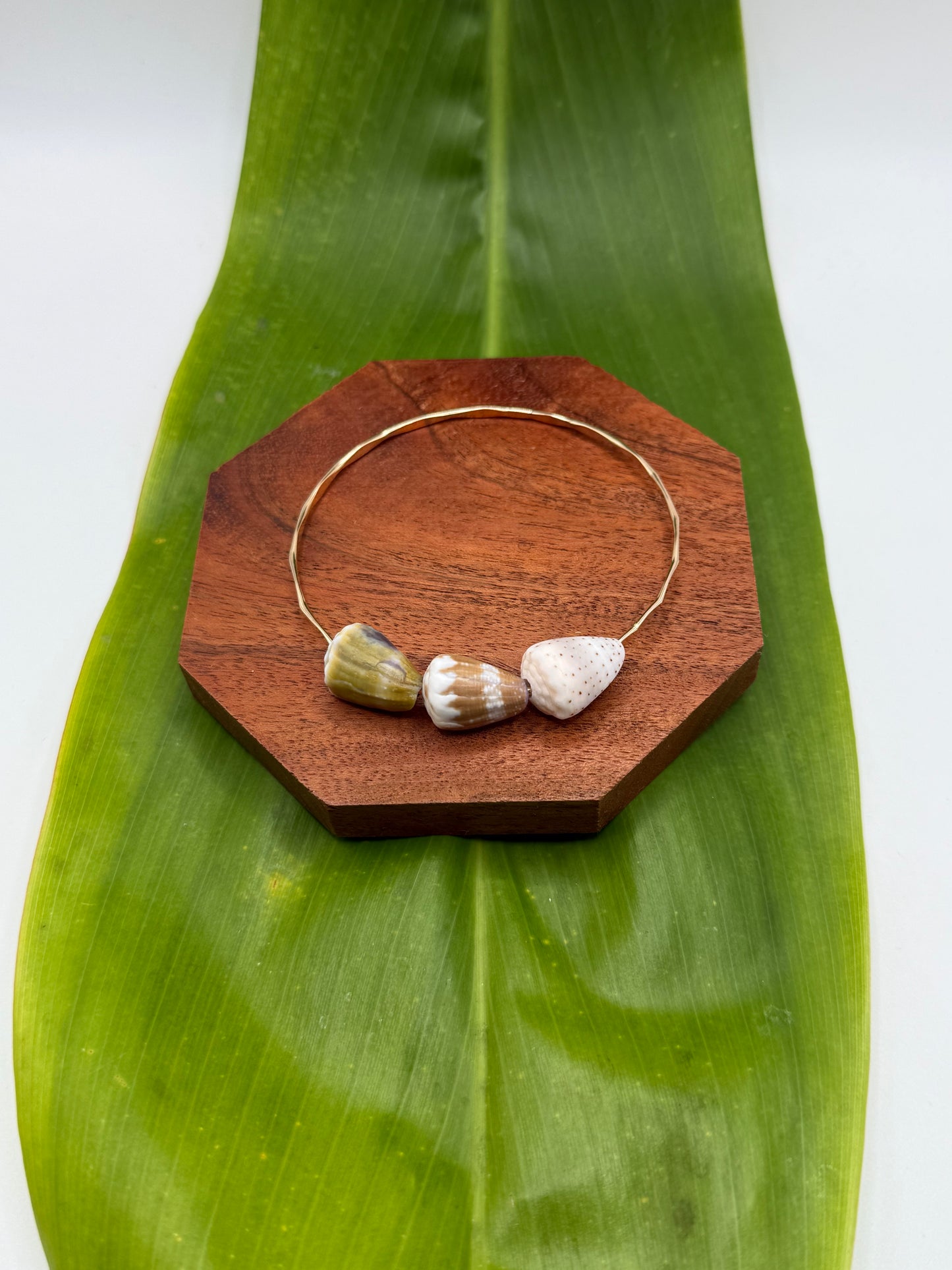 8.5" Trio Cone Shell Bangle Gold Filled