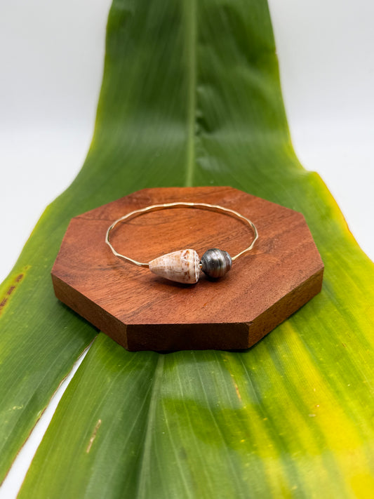 Tahitian Bangle Size 7.5" Gold Filled