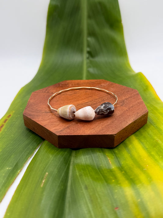 7.5” Triple Cone Shell Bangle Gold Filled