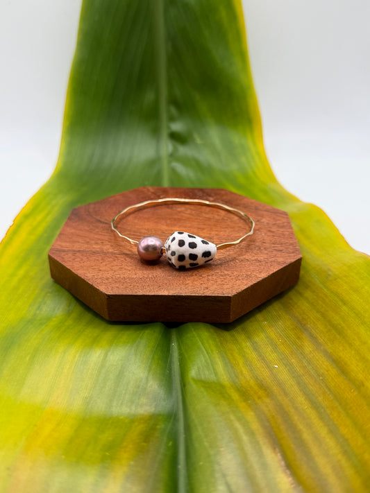 Tahitian Bangle Size 7.5" Gold Filled