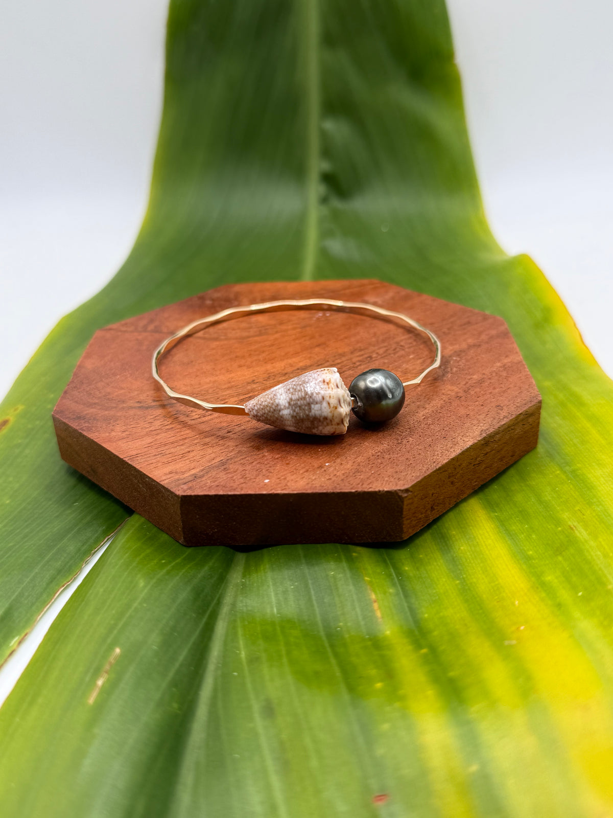 Tahitian Bangle Size 8" Gold Filled