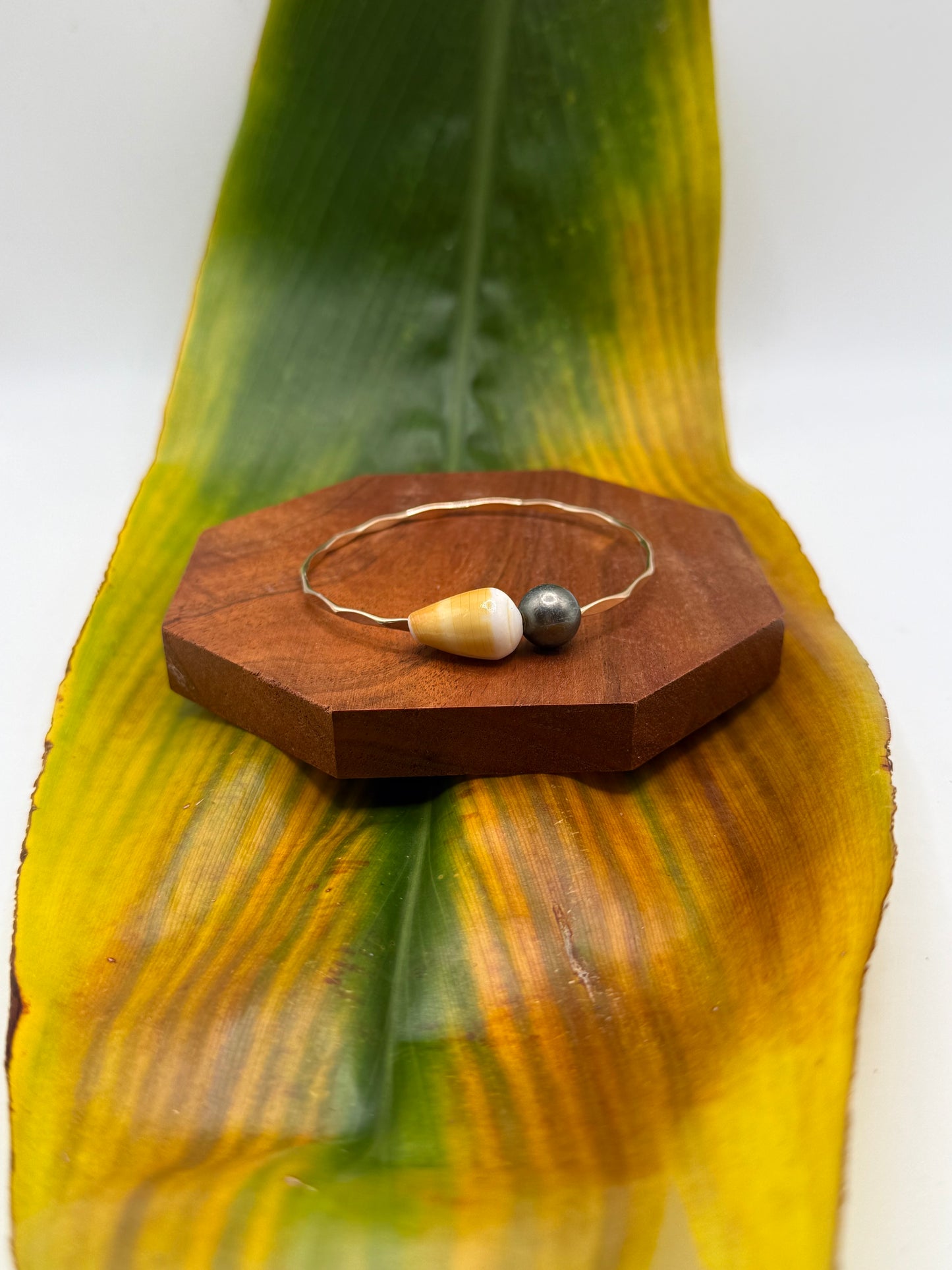 Fiji Bangle Size 7.5" Gold Filled